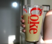 ידעתי שנמצא מה לעשות עם הכוס הענקית של קוקה קולה